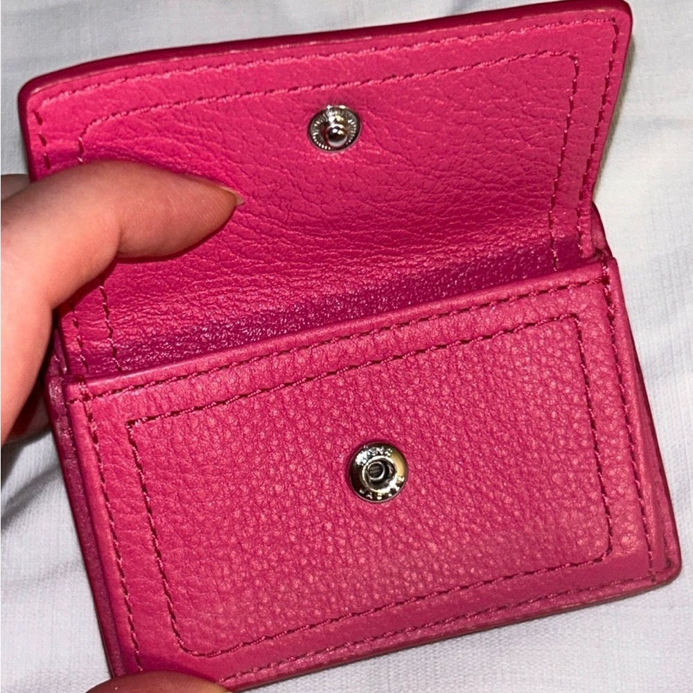 Marc Jacob’s pink leather mini compact wallet - Picture 5 of 13